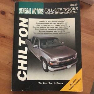 Chilton  GM Full Size Trucks 1999-06 manual